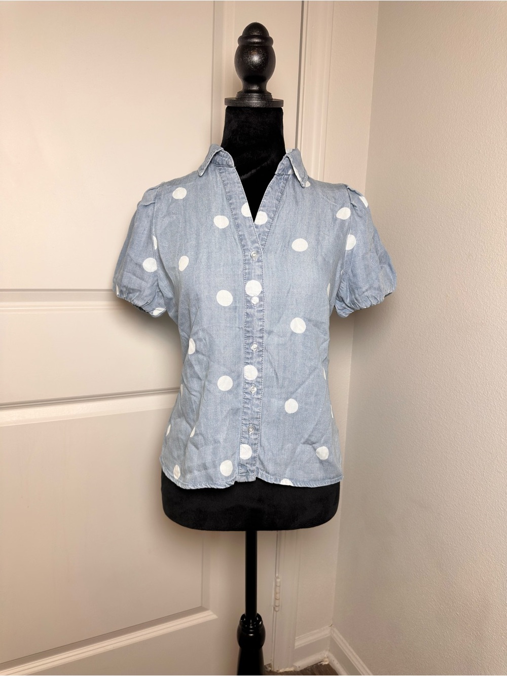 Polka Dot Denim Short Sleeve Button-Down Shirt / BNWT